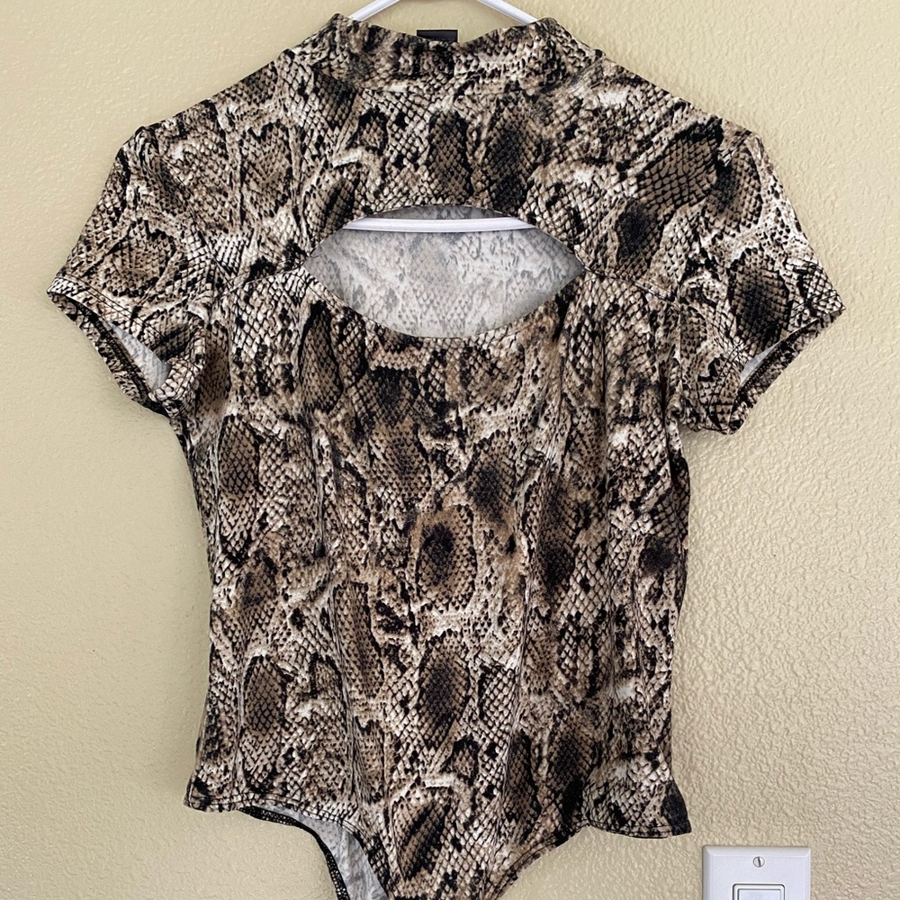Snake skin printed cutout bodysuit